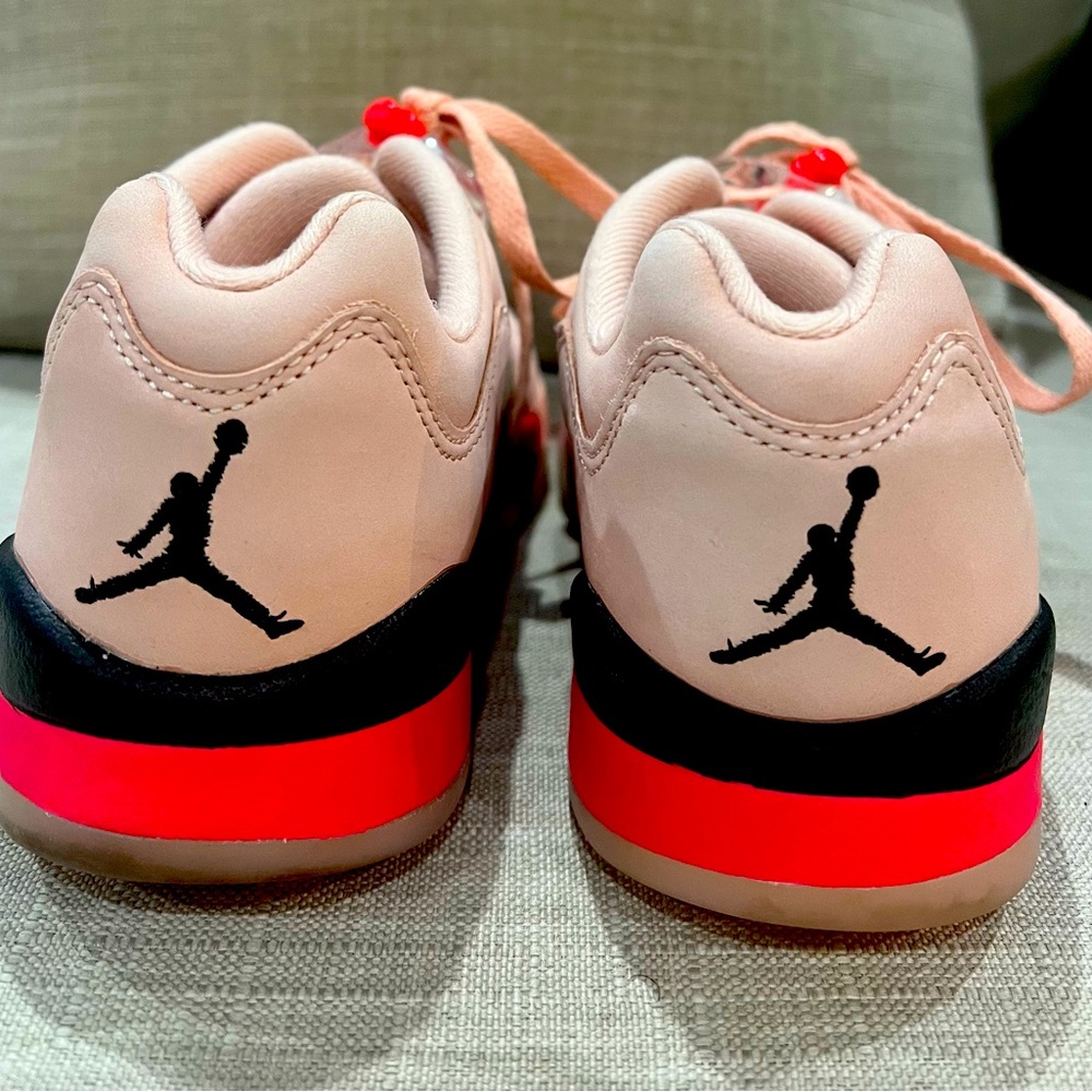 Pink Jordan 5 Retro woman’s size 6.5